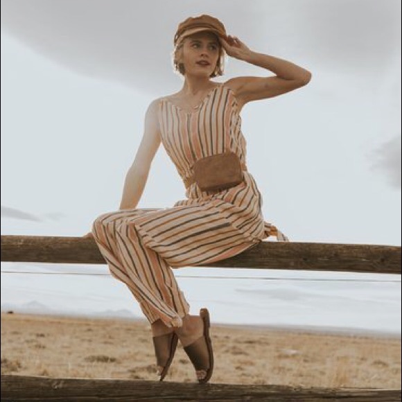 🌴🌼ROXY- CHA CHA FOR NOW WOVEN JUMPSUIT🌼🌴 - Picture 3 of 16